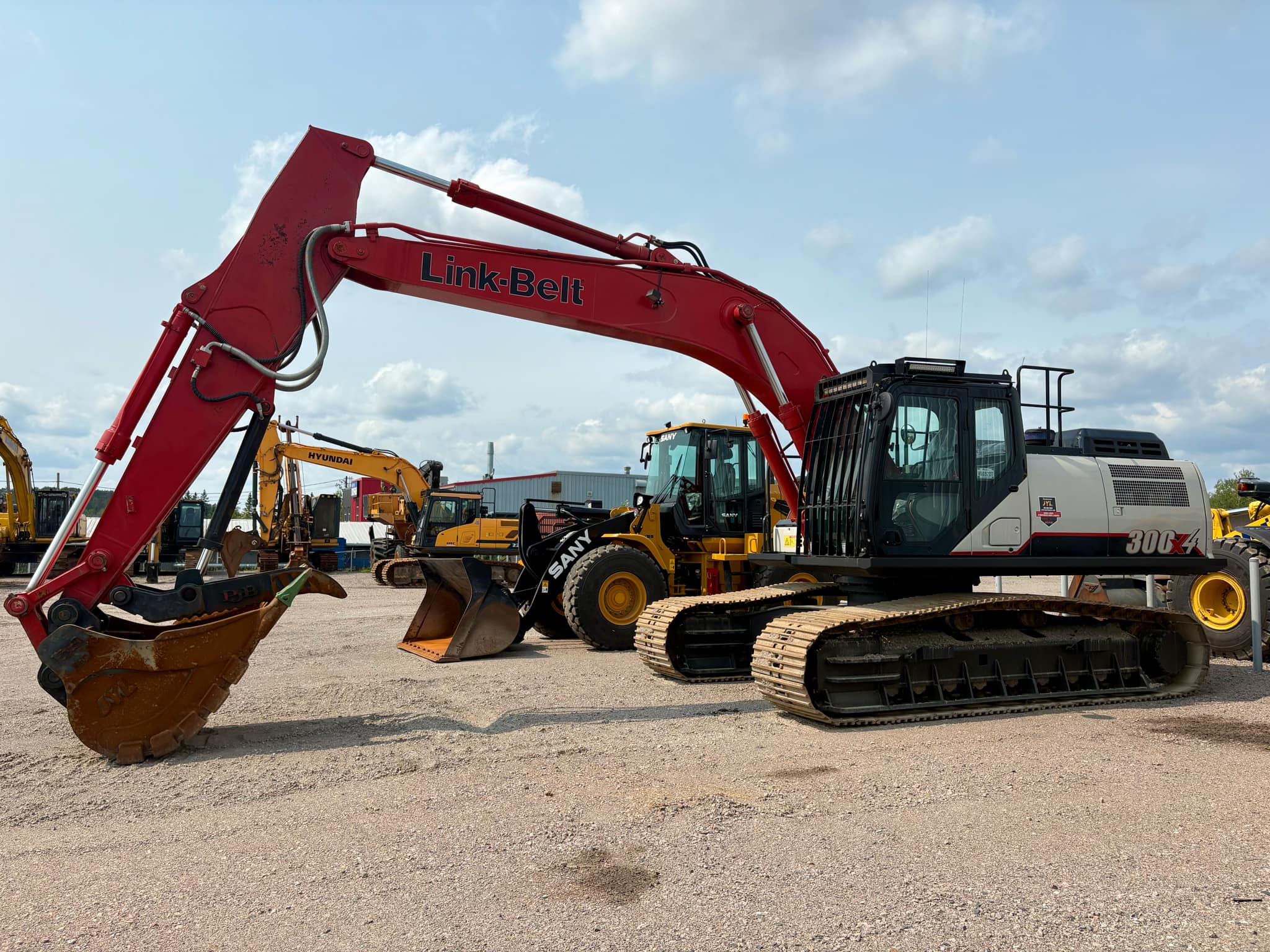 Link-Belt excavator 300X4 | Product Link-Belt excavator 300X4