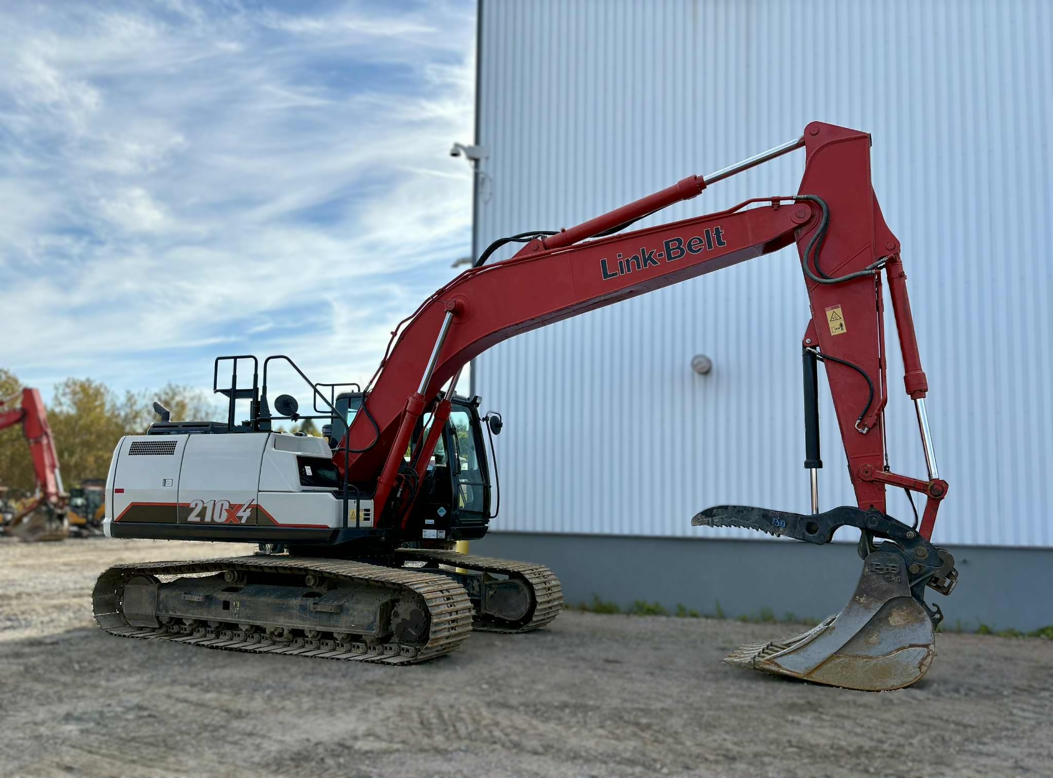 Link-Belt excavator 210X4 | Product Link-Belt excavator 210X4